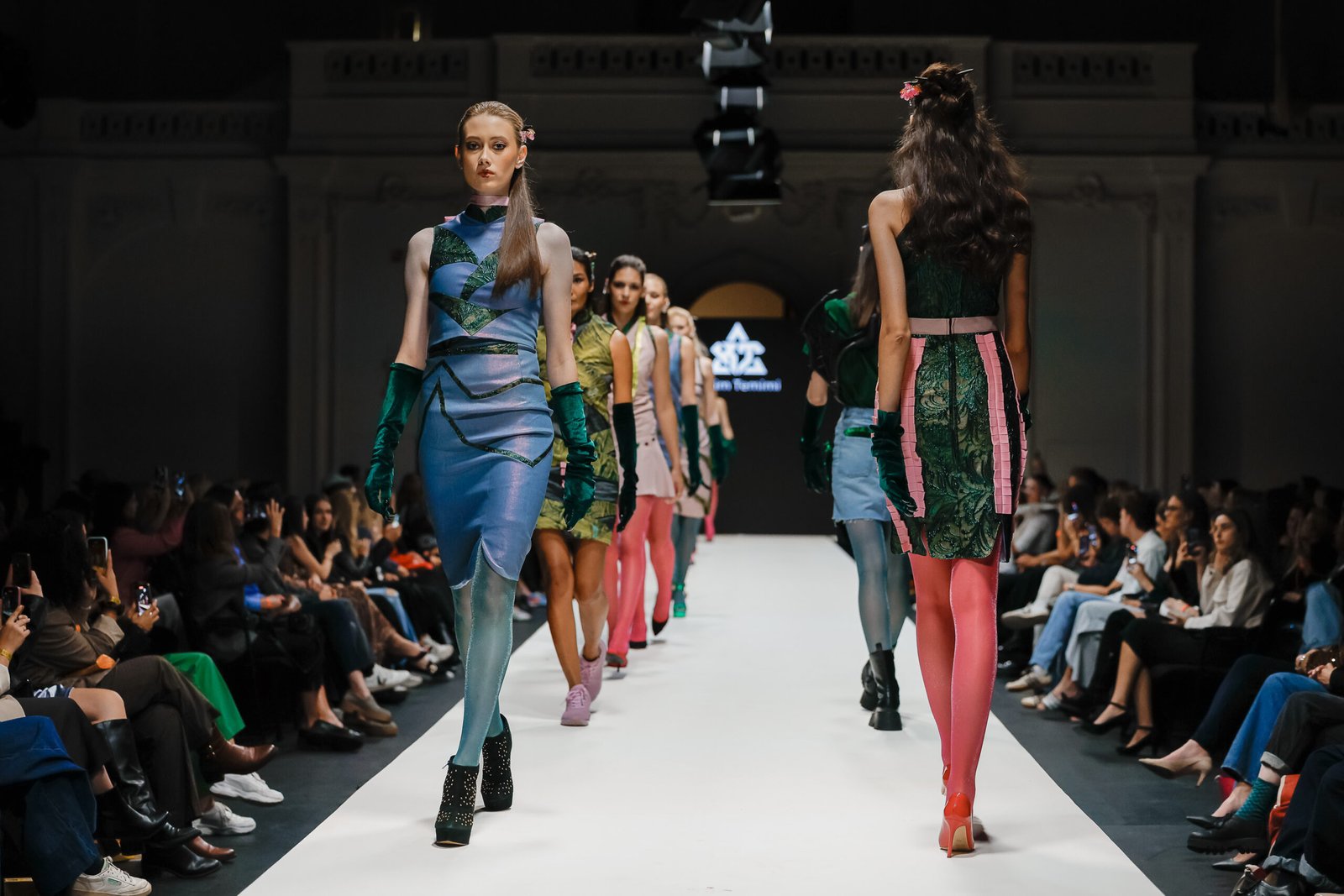 KARIM TEMIMi: ein avantgardistisches Mode-Märchen